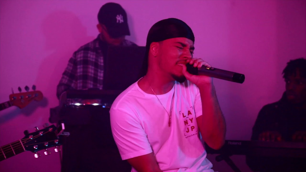Daecolm - LIVE HOME CONCERT cover art