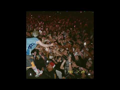 Billie Eilish - Blue (Devault Remix) cover art