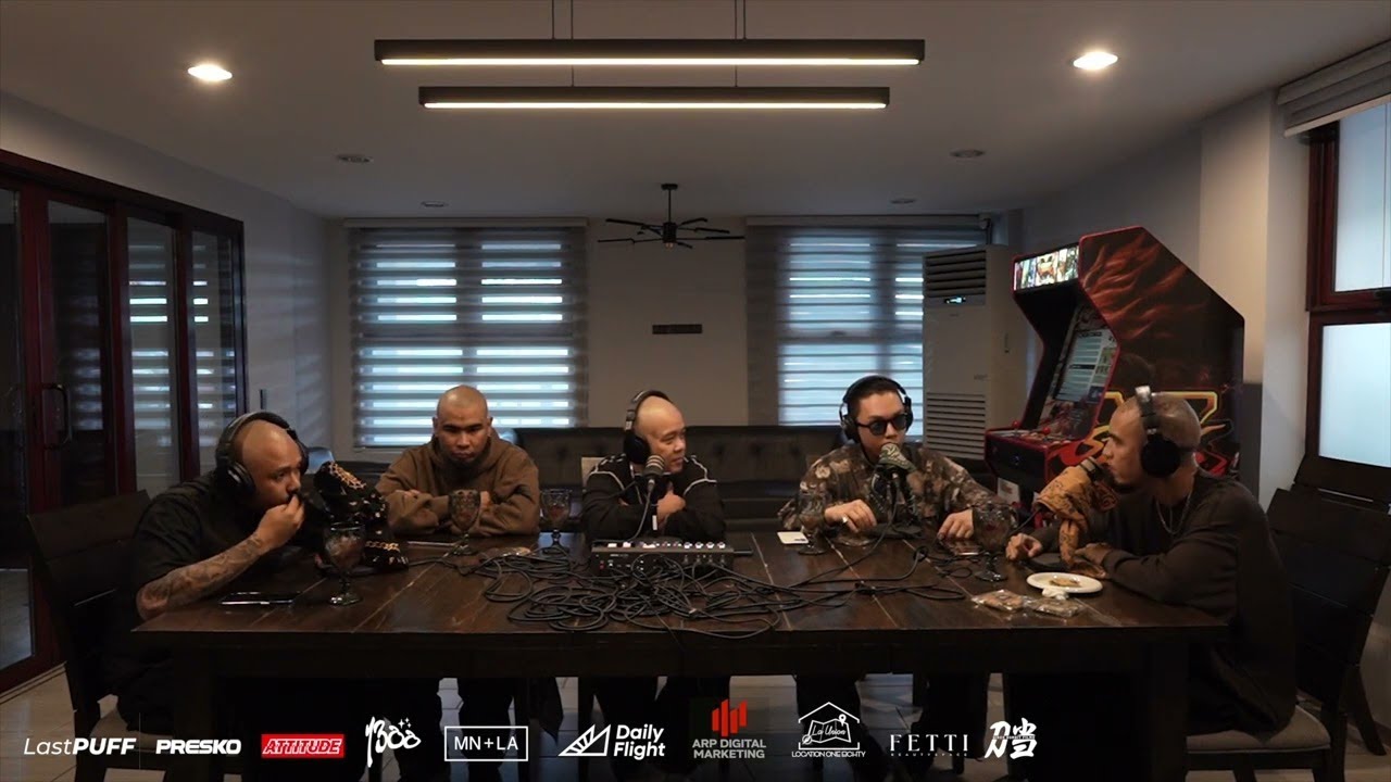 2 Joints Life and Style Podcast - Crazy Night With Crazy Girls cover art