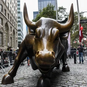 Here's Why Big Tech's Soaring Valuations Have Some Worried cover art