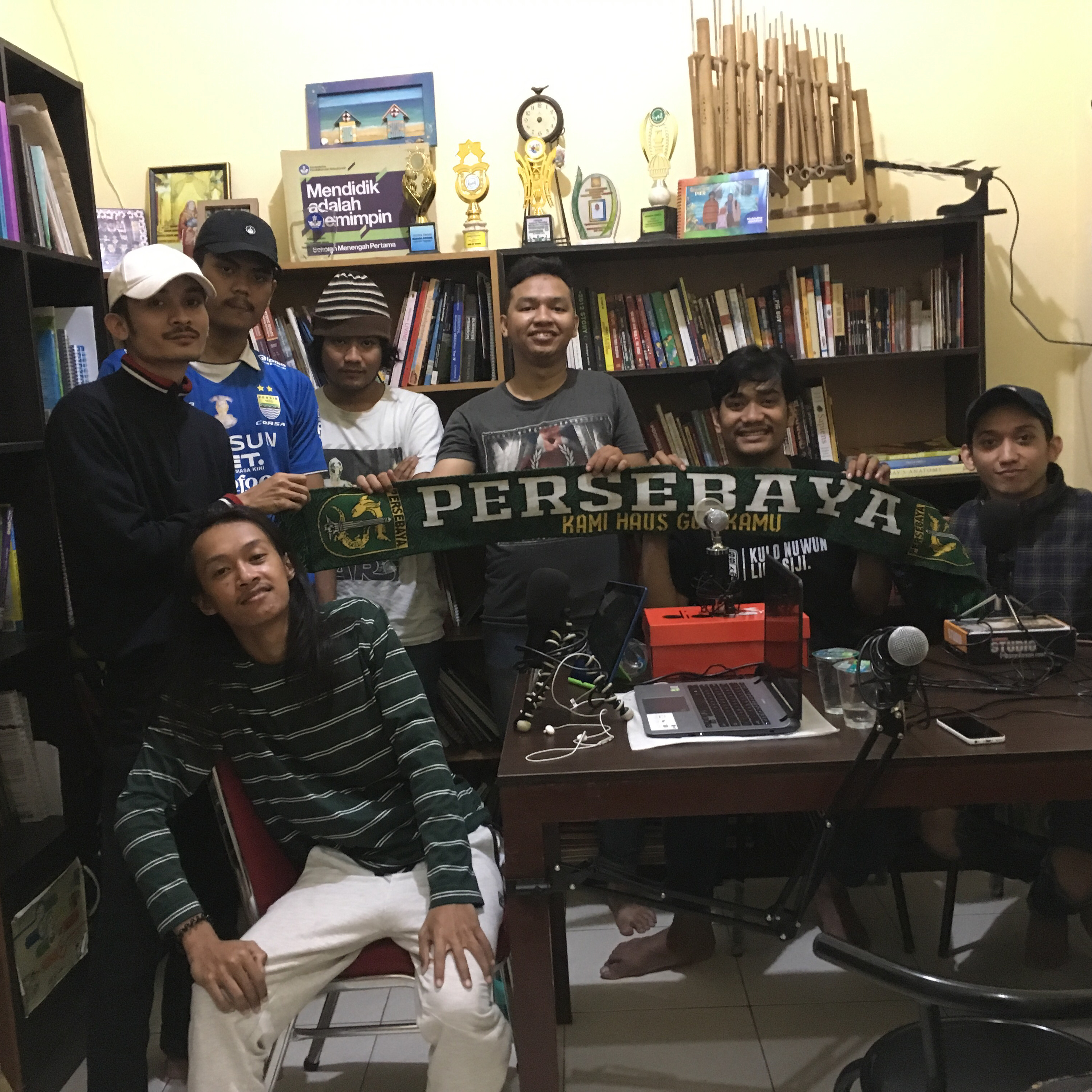 13. Maaf Kawan, Persebaya Akan Menang cover art