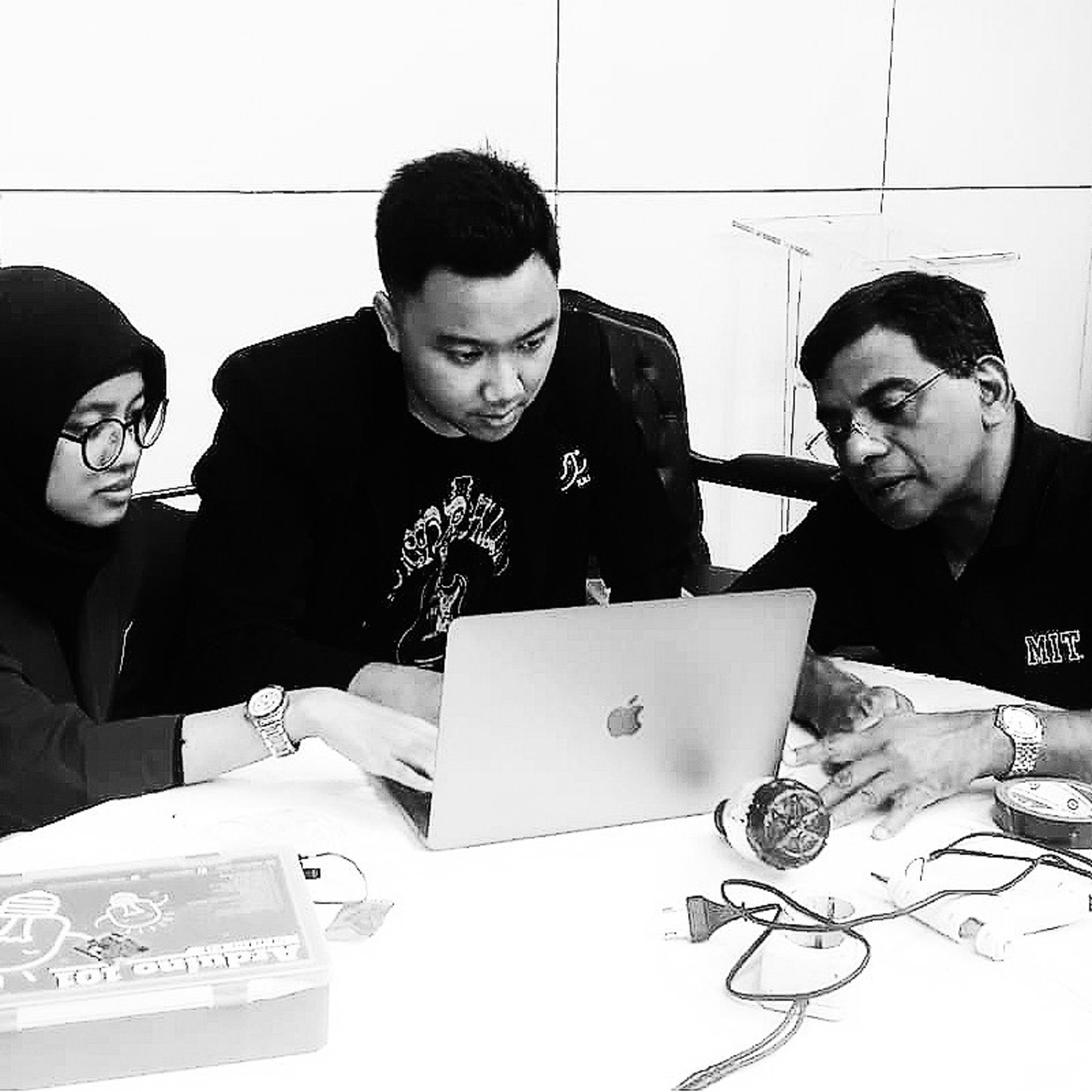 Eps 10: Lika-liku Pertemanan | ft Makati Citra cover art
