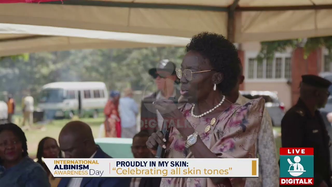 OBOTH OBOTH SIMUBBI NGA ANITAH - KADAGA AZE MU BIWUNDU BYA ANITA. cover art