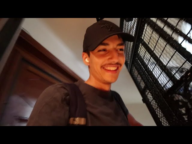 vlog "La france" day 1 ya habiiiibiiiiii cover art