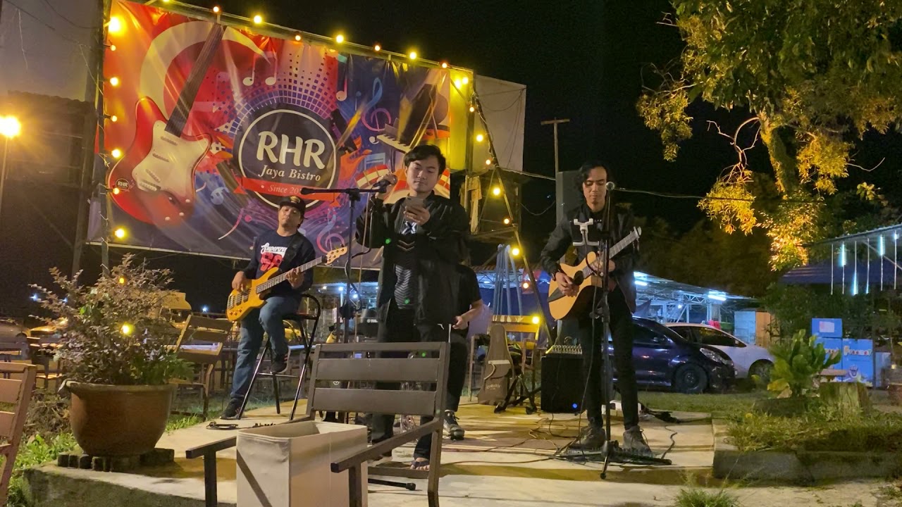 Aku Bukan Jodohnya - Syafiq Farhan X Mashup Band (Cover) cover art