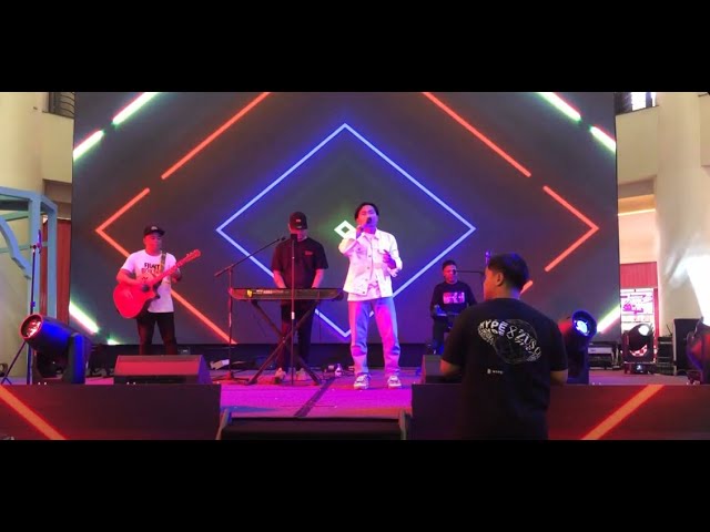 Layu Dihujung Mekar - Syafiq Farhan (Cover) cover art