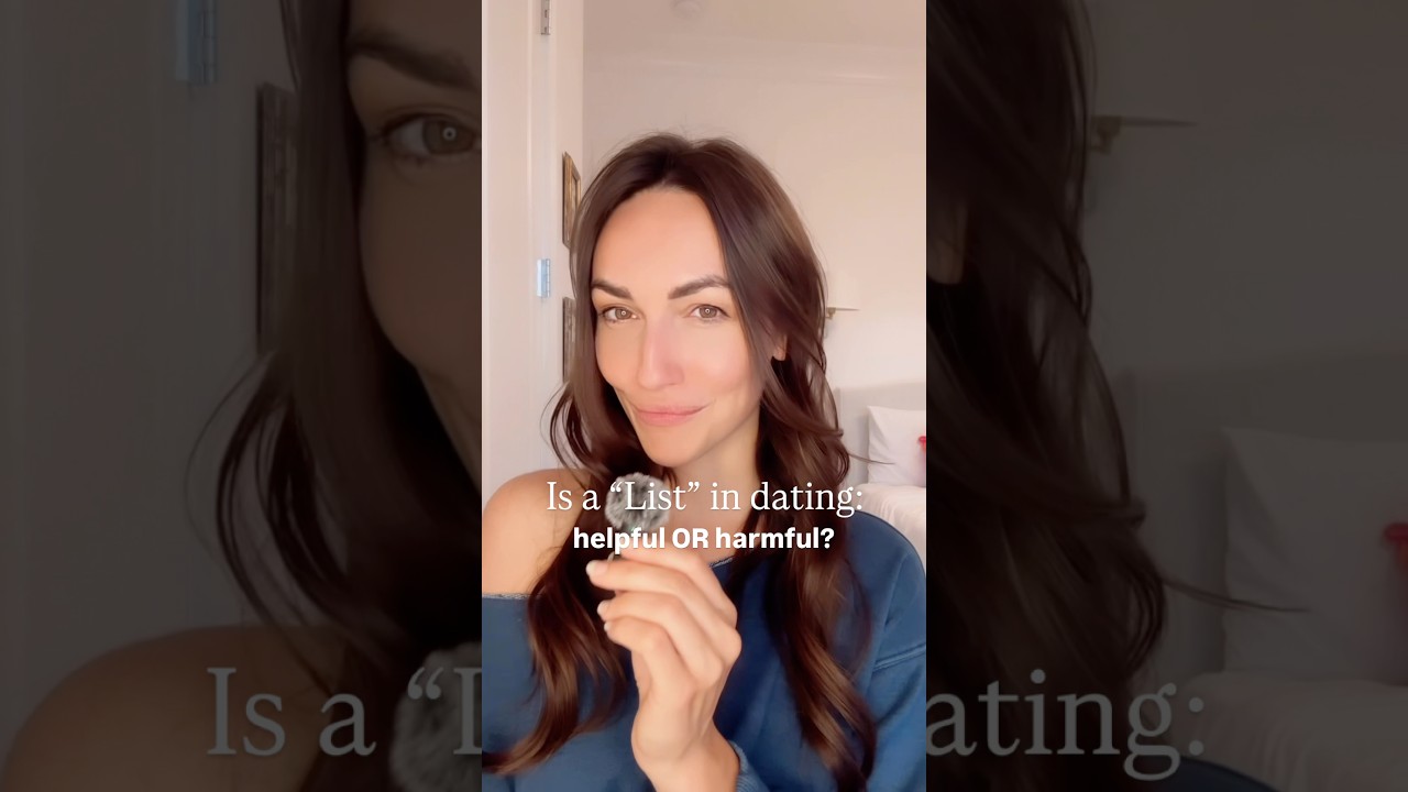 Should you have a list in dating? 🙈 cover art