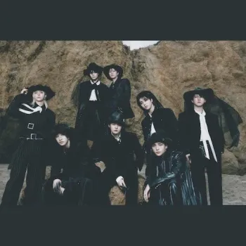 Stray Kids cover art