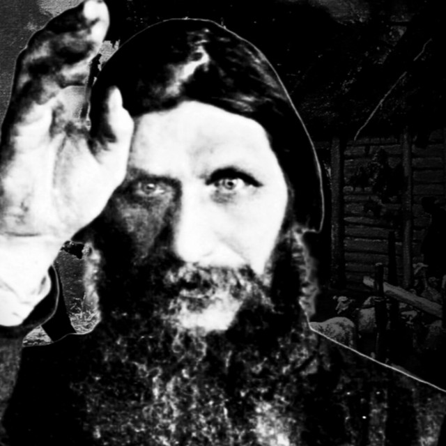 ORANG SUCI Atau IBLIS? Rasputin: Misteri Kehidupan Dan Pengaruh Besar Di Rusia cover art