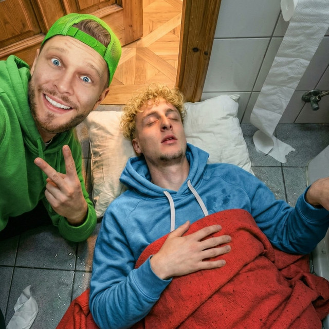 [French Tacos Au Ski #4] Toinelag VOMIT chez les Voisins du Chalet ! cover art