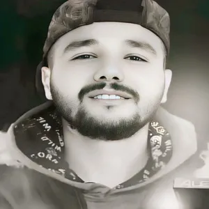 جريمة الكترونية cover art