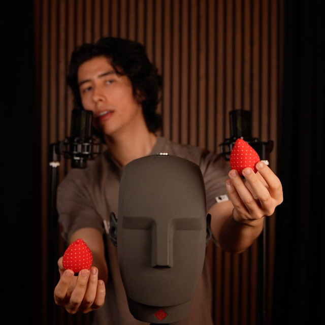 Ultra Tingly ASMR (new mics) cover art
