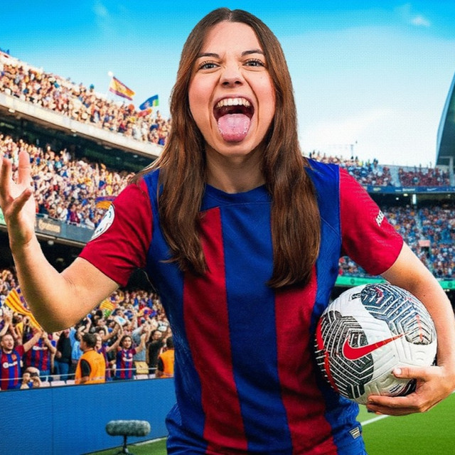 JE DEVIENS FOOTBALLEUSE (j’ai ruiné le match💀) ⚽️Football Life Simulator cover art