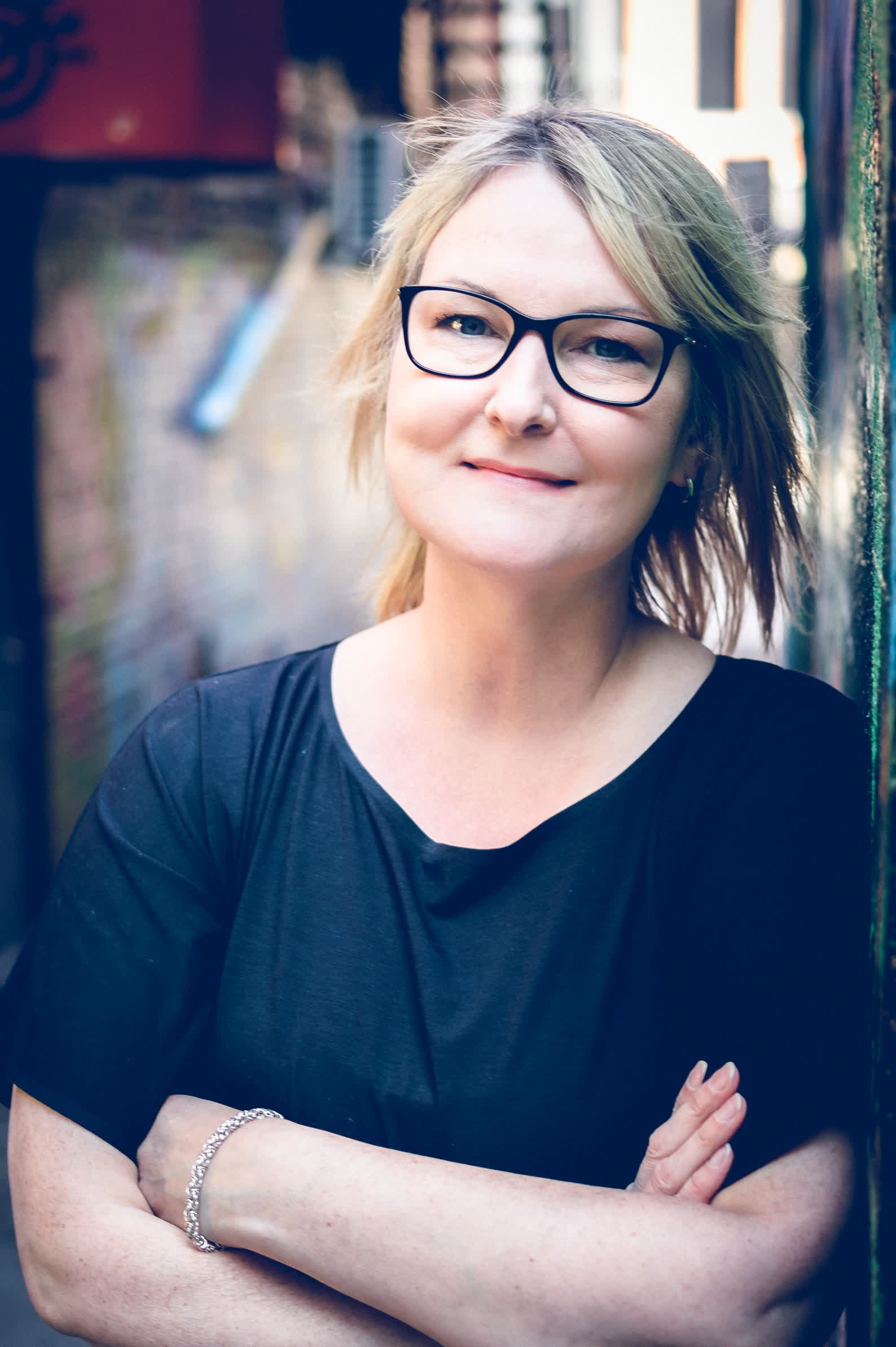 Deanne Foley