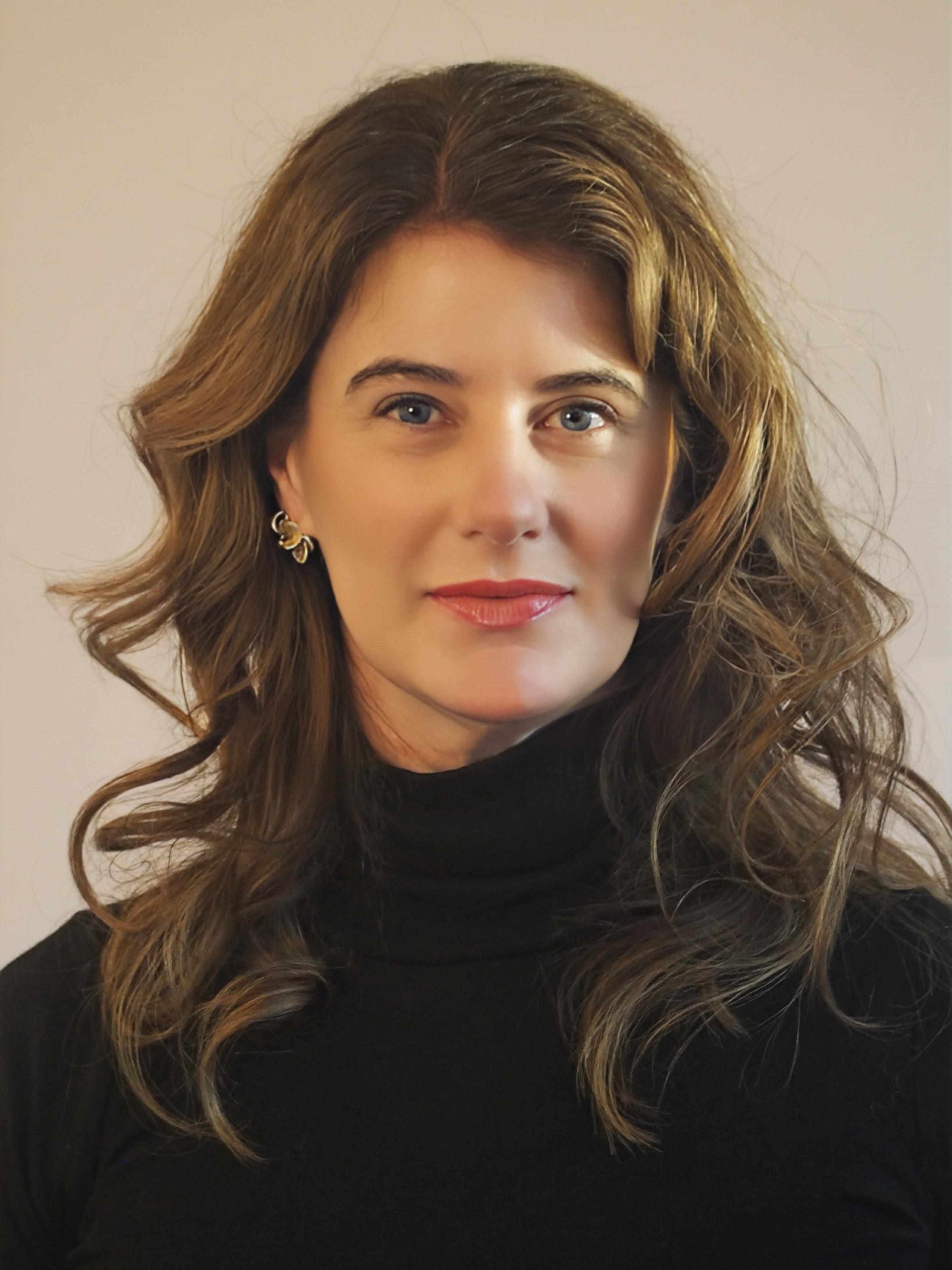 Jennifer Perrott