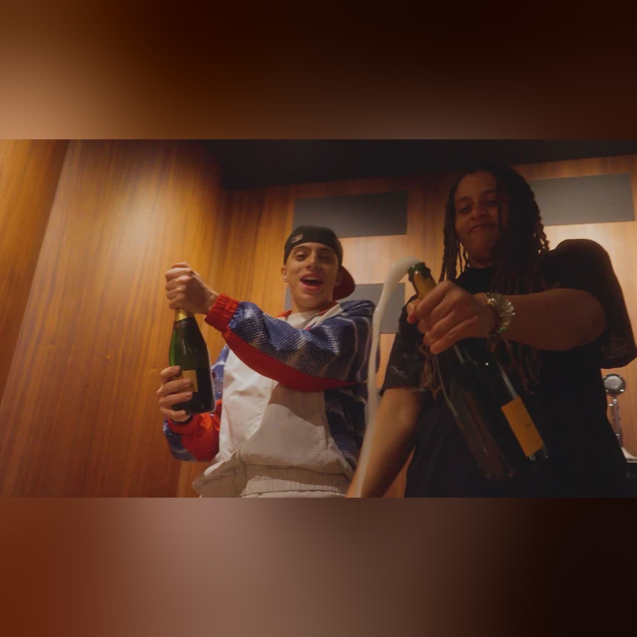 Anyme - Champagne feat. Meryl (Clip officiel) cover art