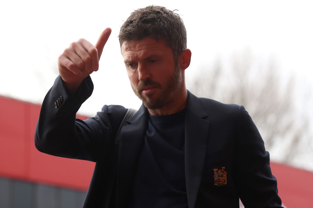 Man Utd’s 'perfect' summer signing gets seal of approval with one deal on verge of being done
