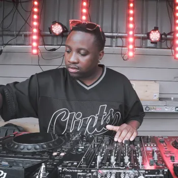 AMAPIANO MIX OCTOBER 2025 | LIVE RECORDED AT 11 LEEDS | DJ FISTOZ cover art