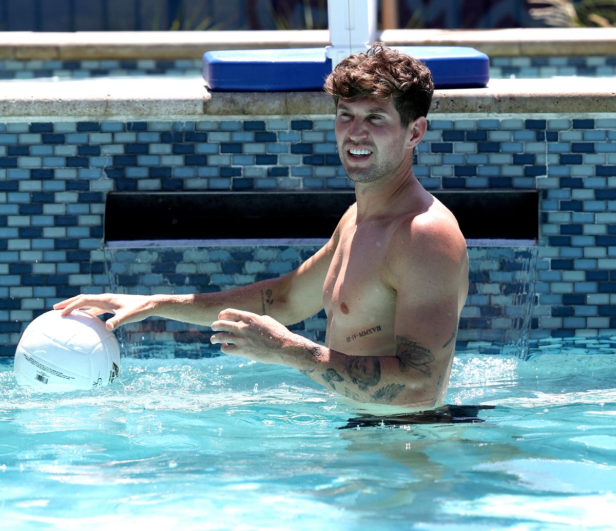 England stars enjoy rest day in Atlanta as semi-final against Argentina looms