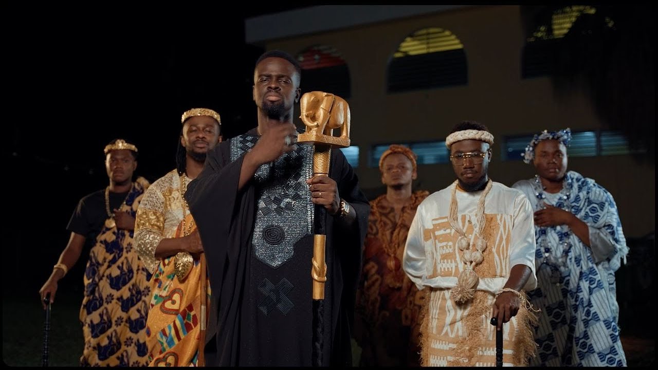 KS BLOOM - APPRETEZ VOUS ( Clip officiel ) feat Milo x Yaziel x Iron x El vyn x Djess x Leufa cover art