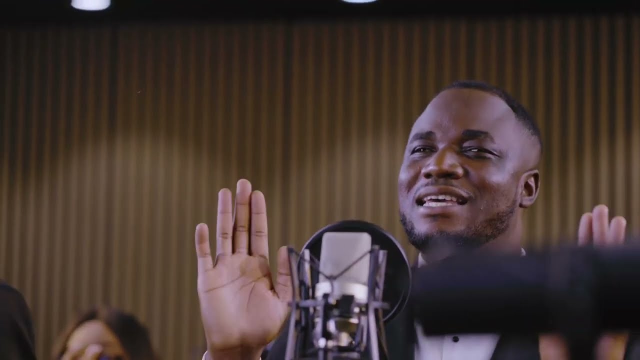 Michel Bakenda - Aza (Clip Officiel)