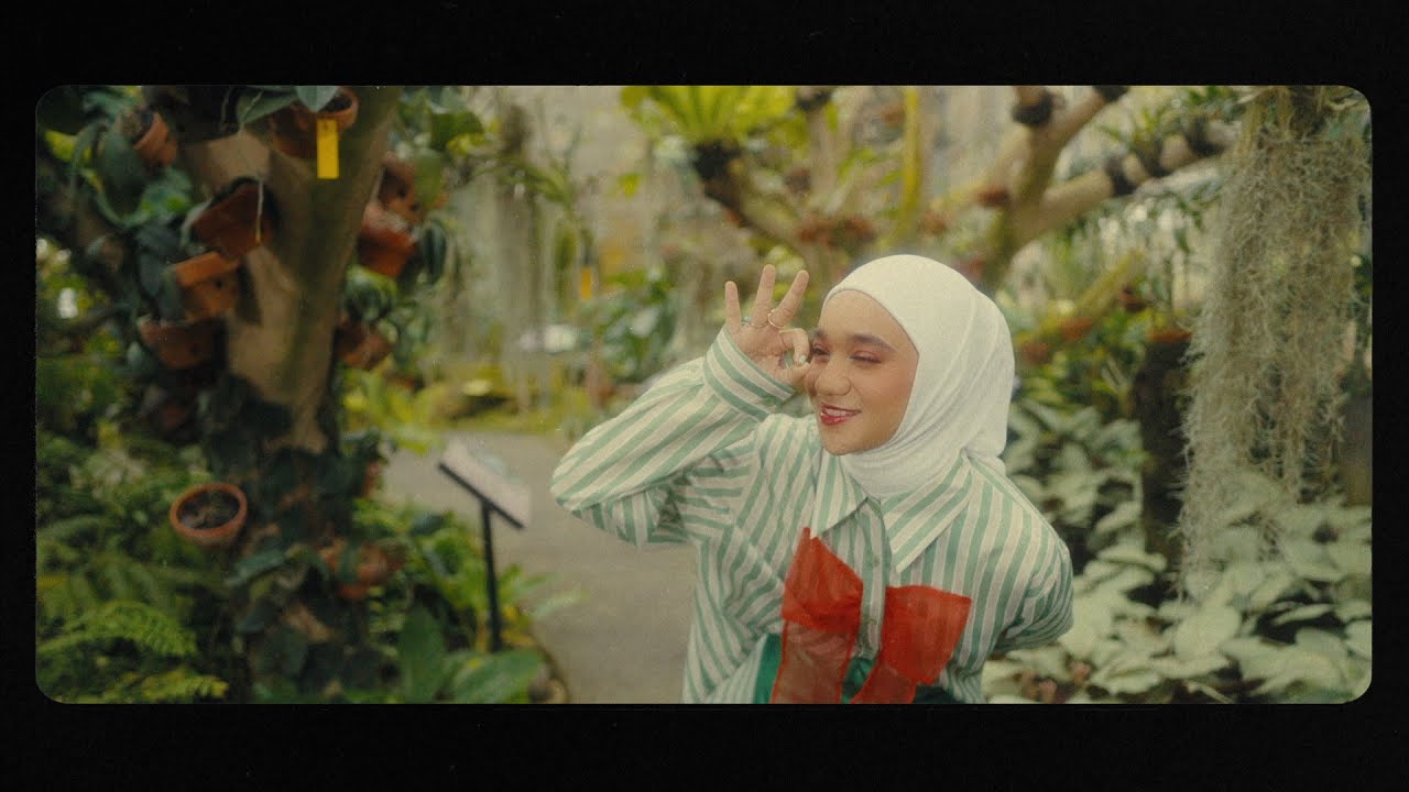 Nabila Taqiyyah - Pengagum Rahasia (Official Music Video) cover art
