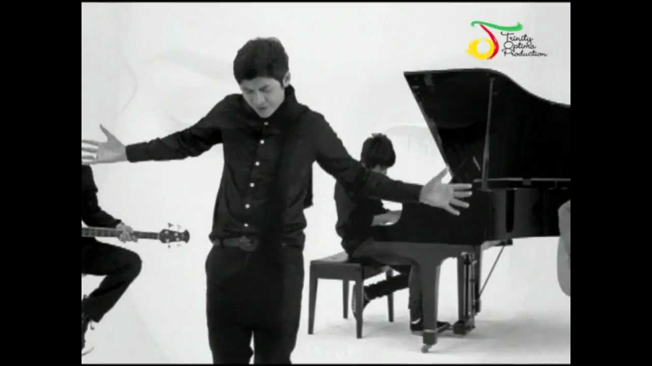 Ungu - Tercipta Untukku Feat. Rossa (Acoustic Ver) | Official Video cover art