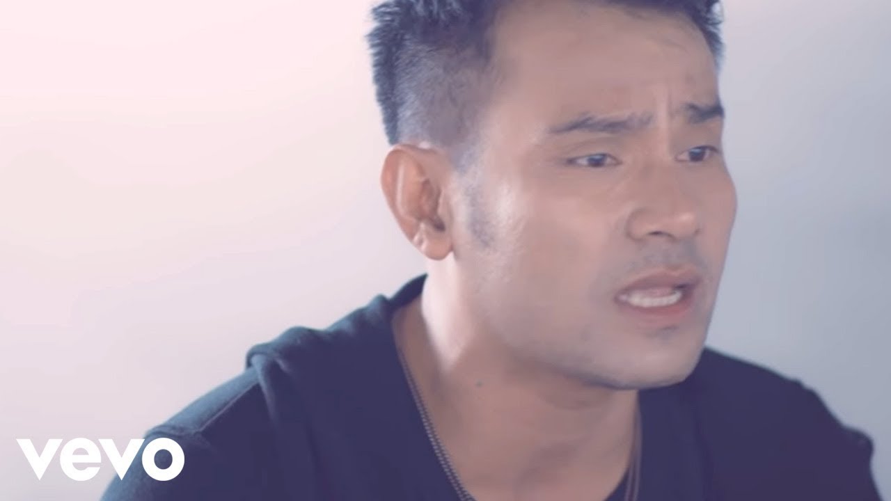 Judika - Jadi Aku Sebentar Saja (Official Music Video) cover art
