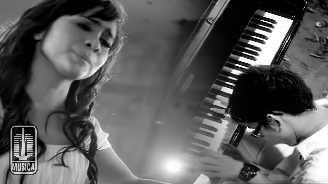 NOAH Feat. Momo GEISHA - Cobalah Mengerti (Official Music Video) cover art
