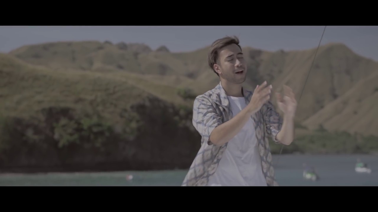 Vidi Aldiano - Definisi Bahagia feat. Andi Rianto (Piano Version) cover art