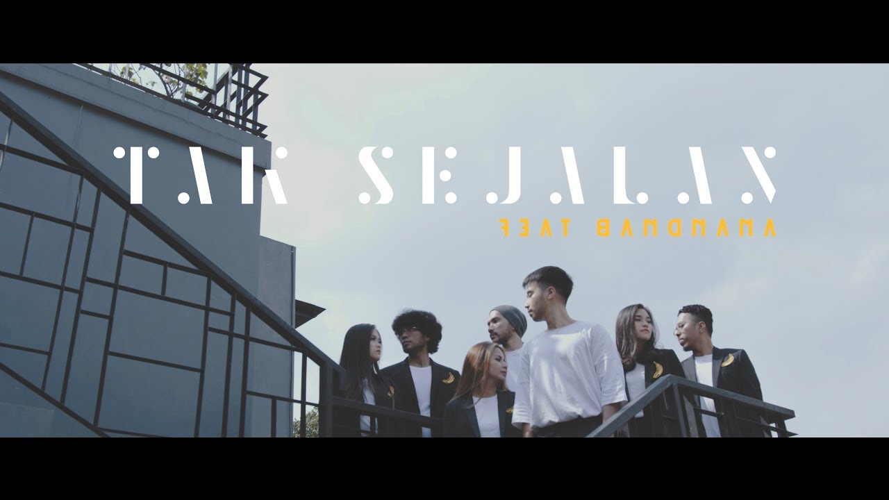 Vidi Aldiano - Tak Sejalan feat. Bandnana (4K Official Music Video) cover art