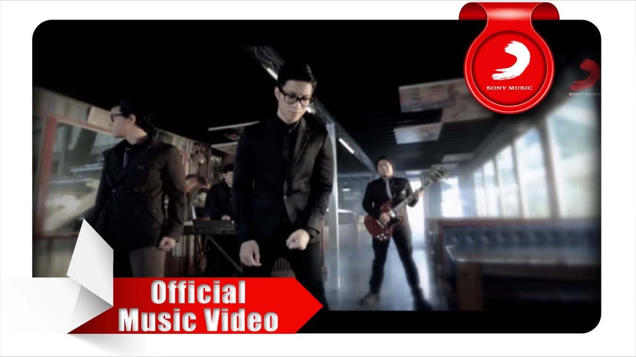 Yovie & Nuno - Sakit Hati (Official Music Video) cover art