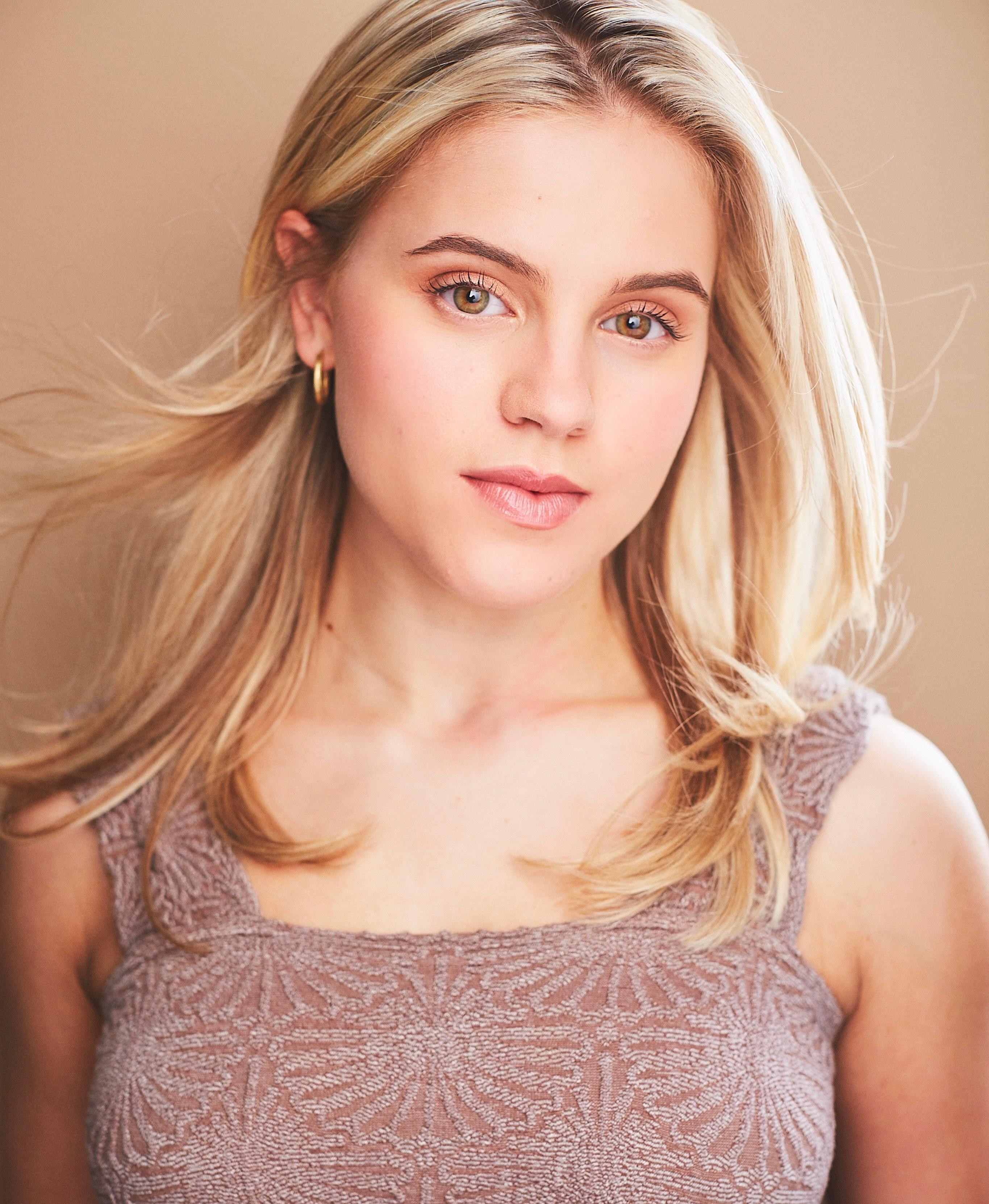 Elyse Bell