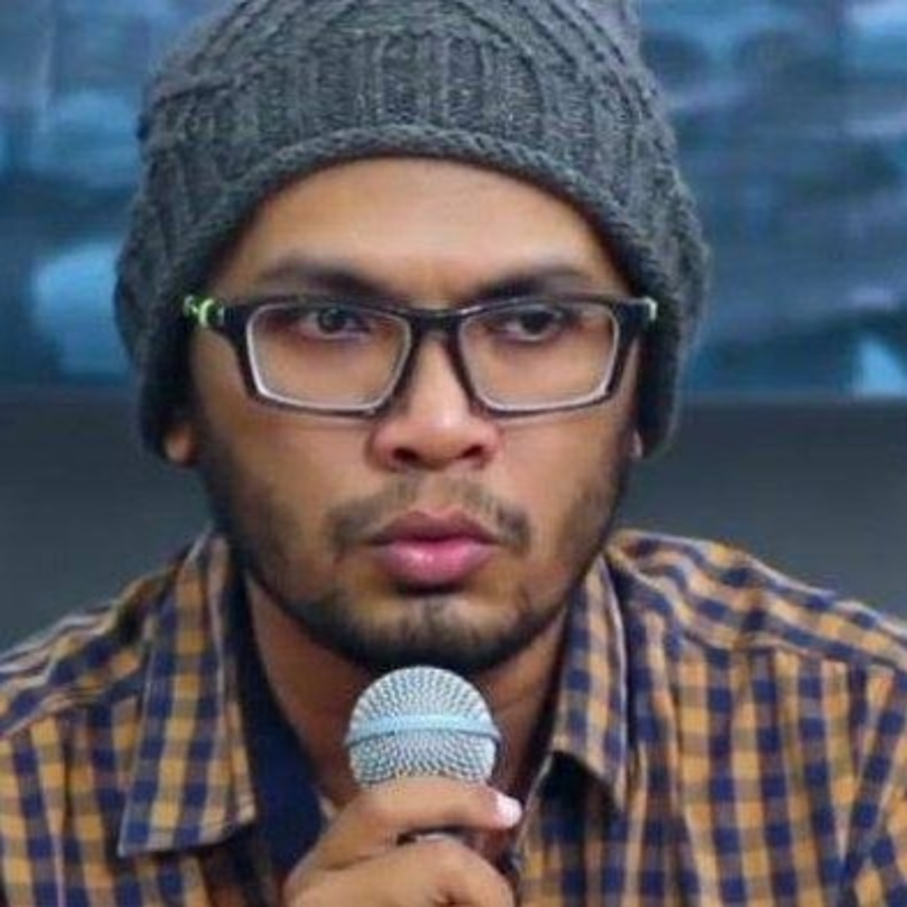Disaat Hidup Terasa Berat - ustadz Hanan Attaki