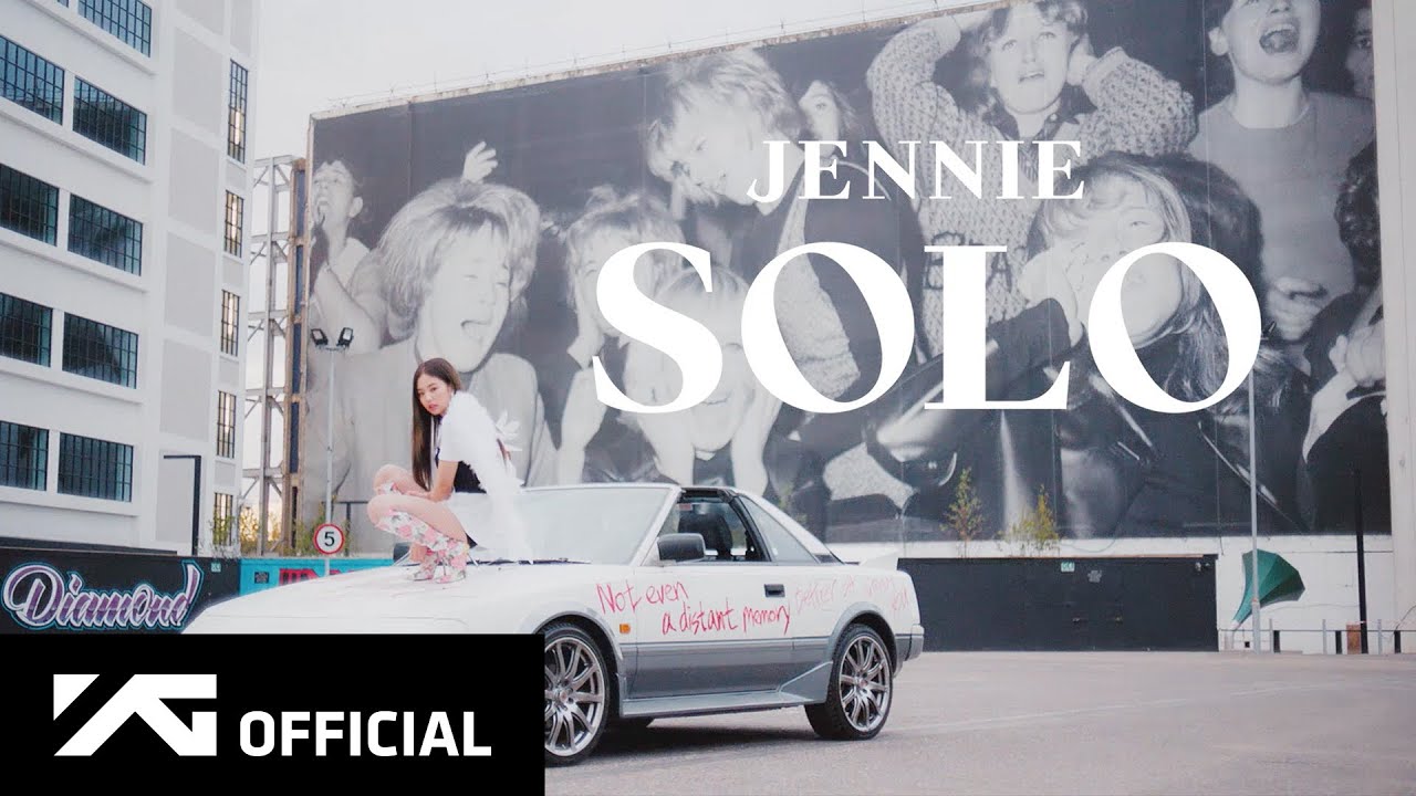 JENNIE - 'SOLO' M/V cover art