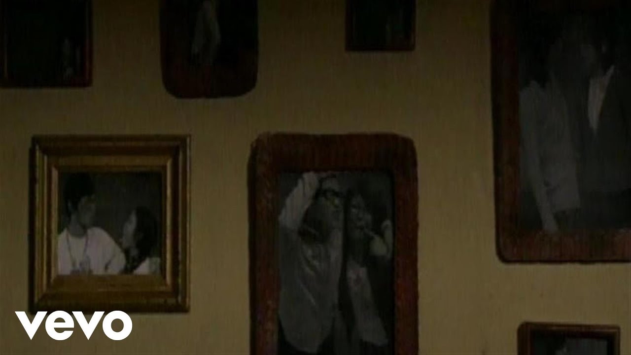 Yovie & Nuno - Sempat Memiliki (Video Clip) cover art
