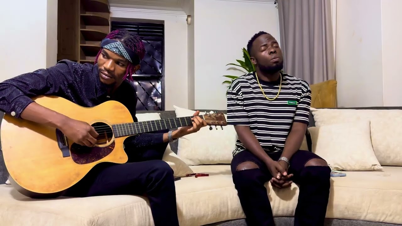 CHRIS EVANS KAWEESI - MAAMA ACOUSTIC VERSION cover art