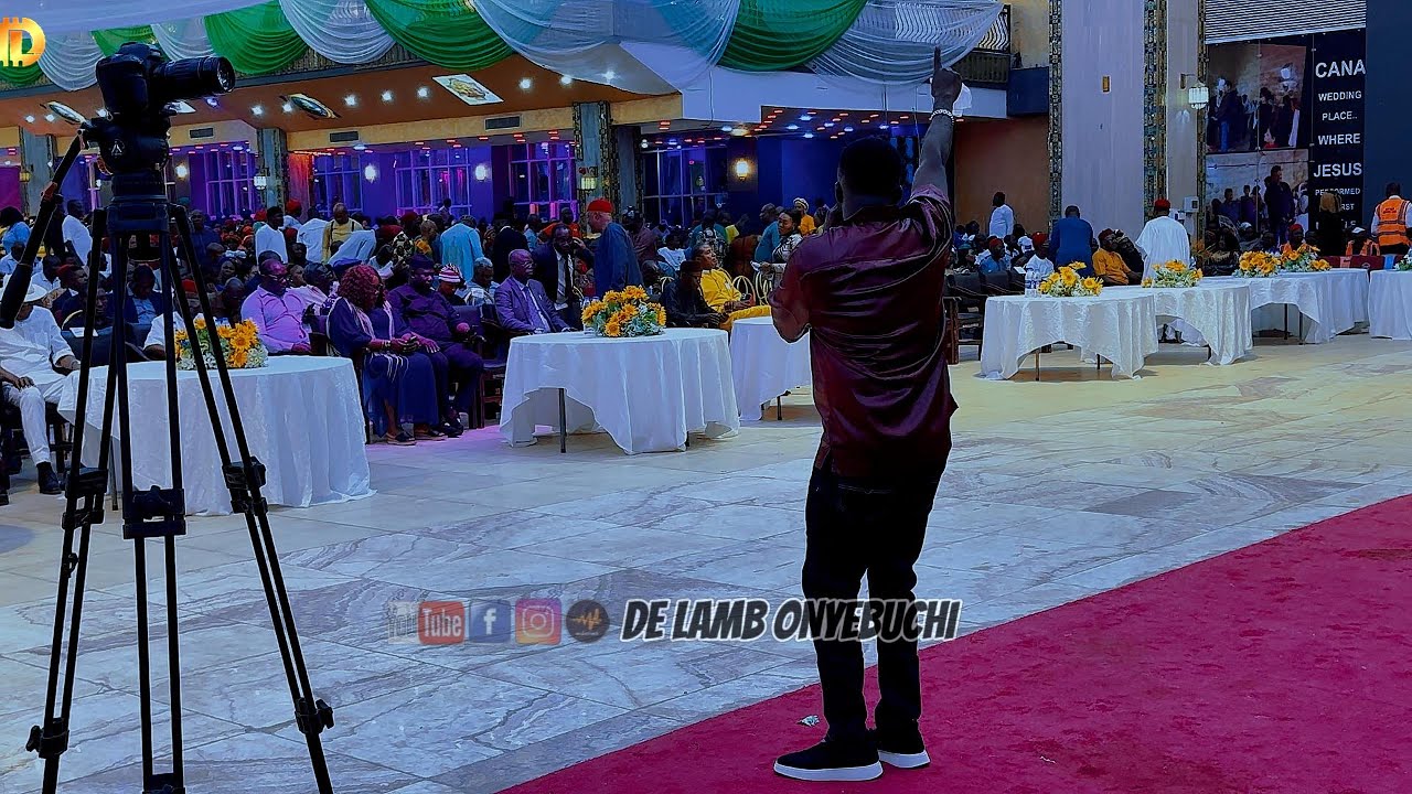 Ebonyi dialect praise all in one performance by De Lamb Onyebuchi cover art