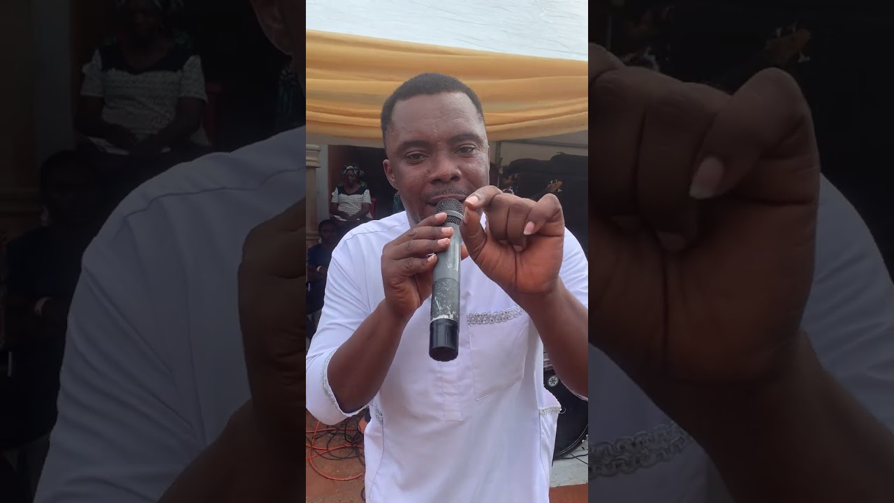 Ebuka De Great and Crew Live Performance