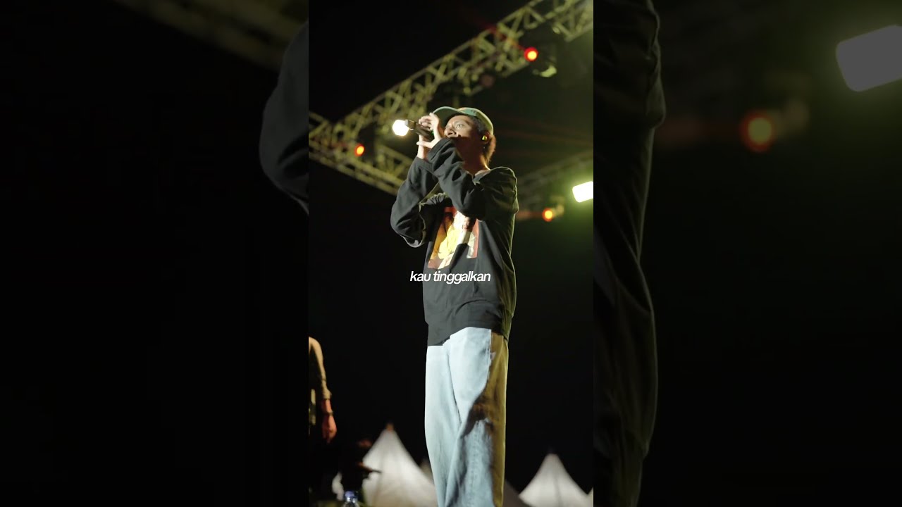 cerita sedikit tenggang Lagu Pergilah Kasih cover art