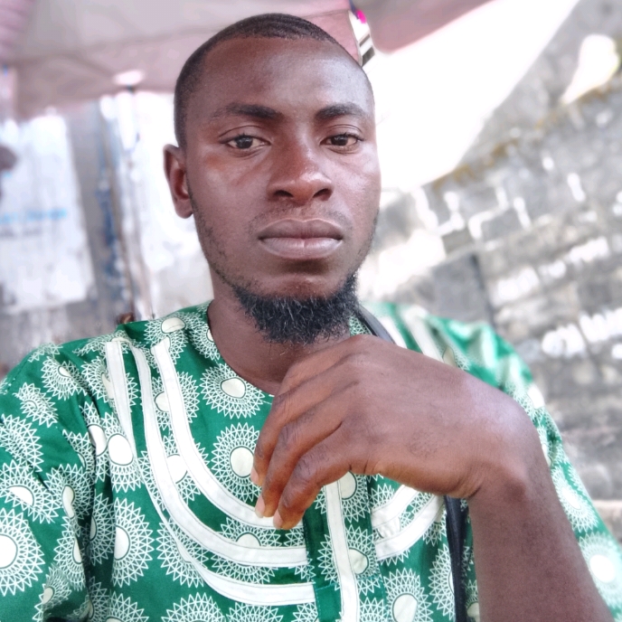Azeez Makanjuola