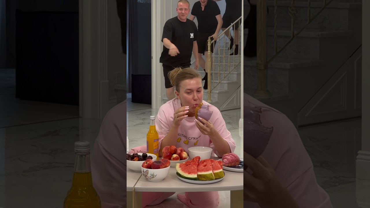 Битва за круассан😂 cover art