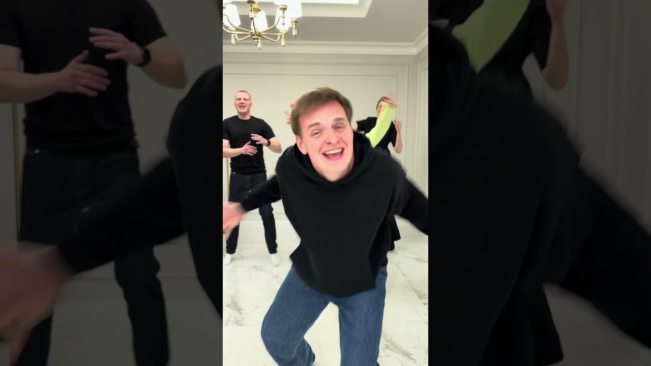 Вас 3.500.000❤️ Спасибо, что вы с нами🫂❤️ cover art
