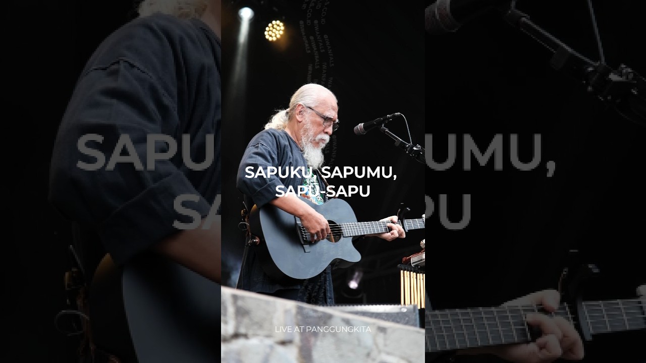 Iwan Fals & Band - Sapuku, Sapumu, Sapu-Sapu (Live at Panggung Kita) #shorts cover art
