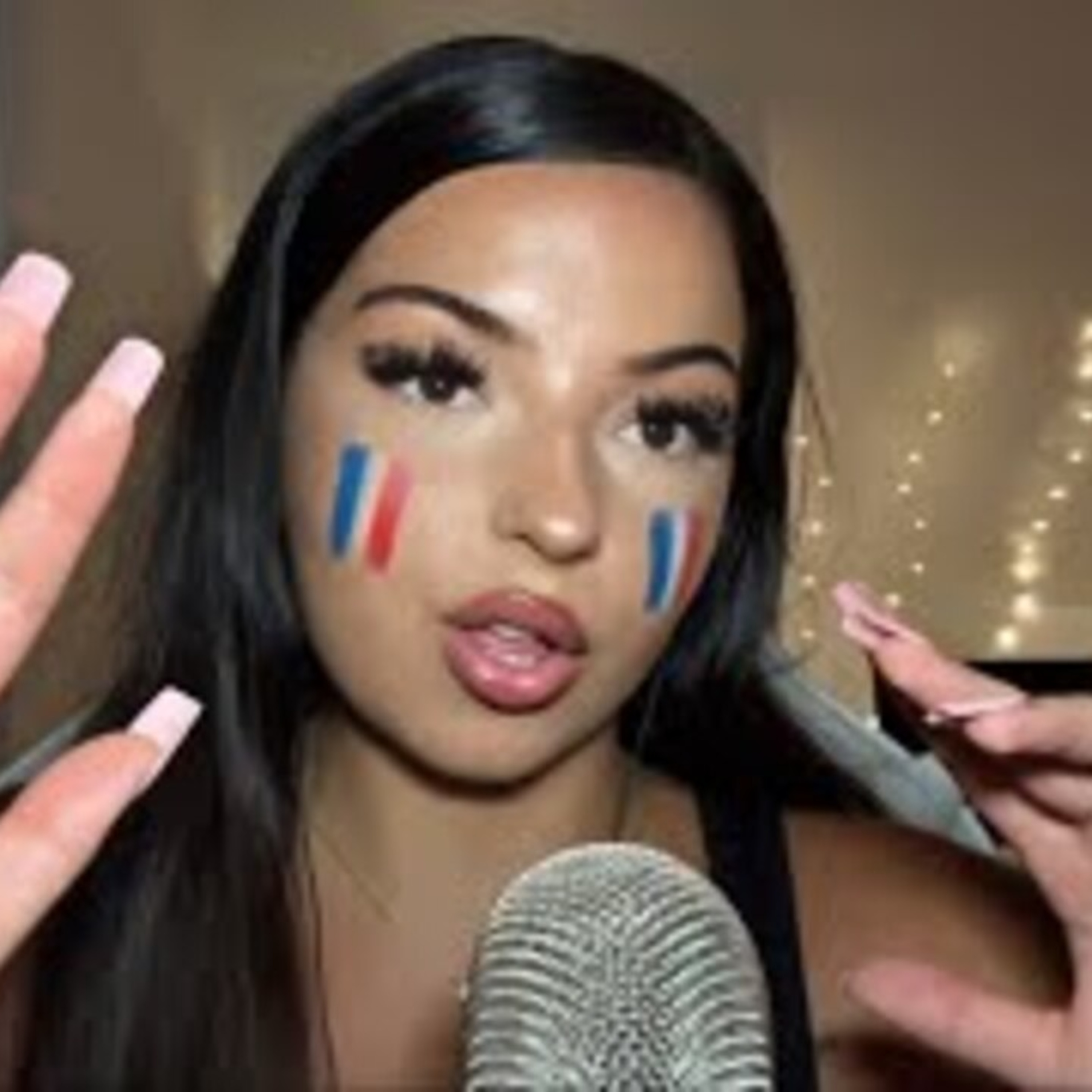 #ASMR - JE CHUCHOTE LES JOUEURS DE L’ÉQUIPE DE FRANCE (coupe du monde 2026) 😴 cover art