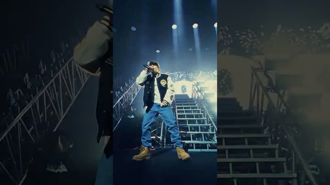 Большой сольный концерт в VK Stadium в сети! #toxis cover art