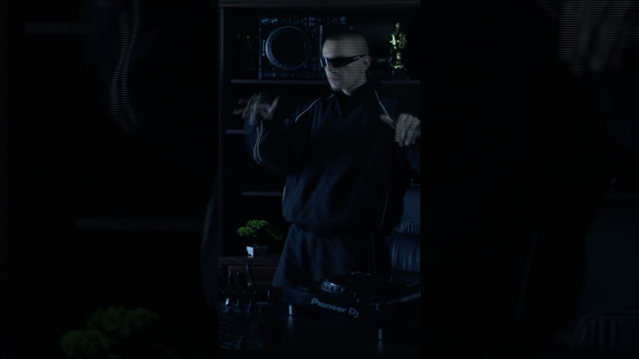 Слезы на всех площадках cover art