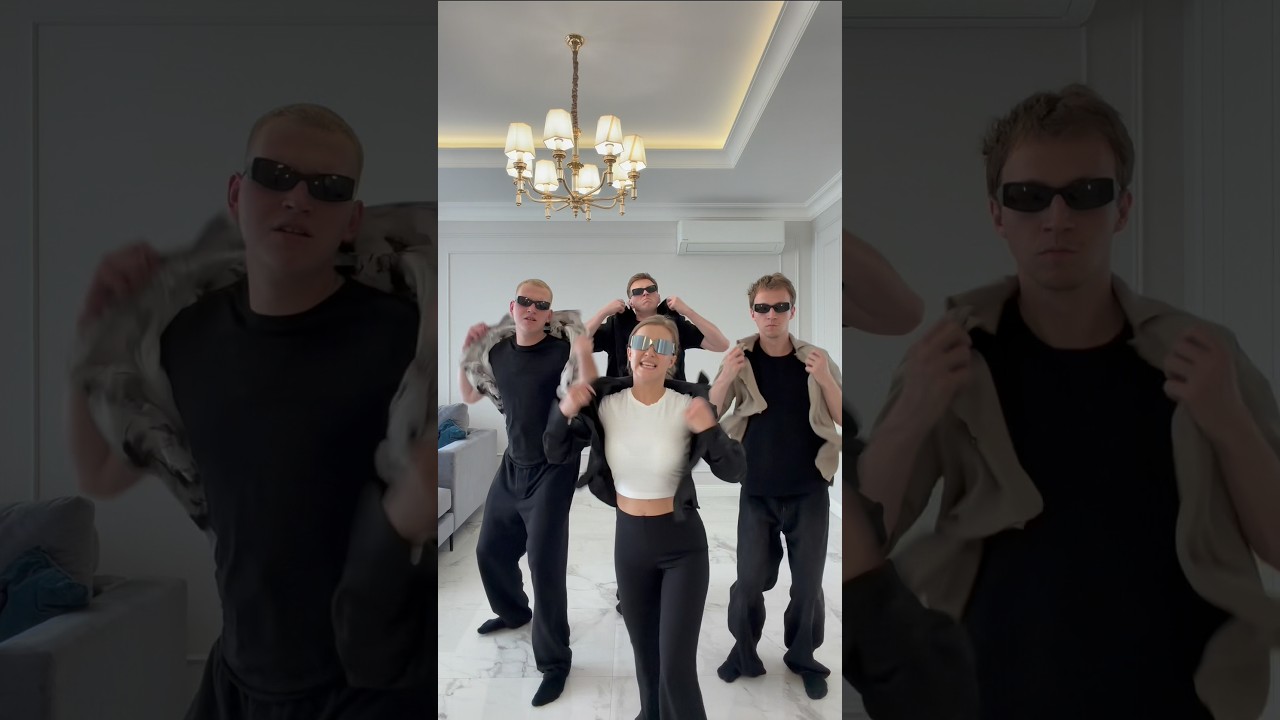 Оставайтесь с нами😂 Впереди много интересного❤️ cover art