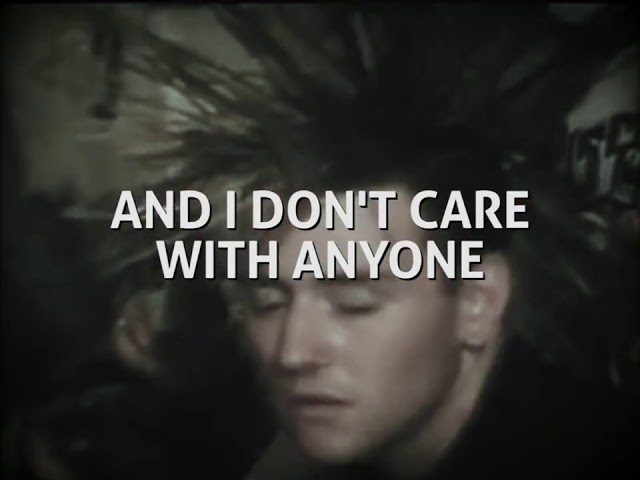 Punks United - Straight Answer (Lyrics Video) cover art