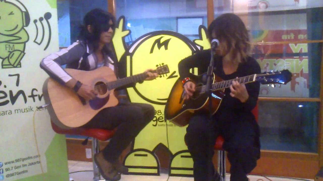 Iman & Sony J-Rocks battle guitarist at Ganaskustik GEN FM cover art